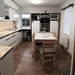 V Karlove Domek alpejski *